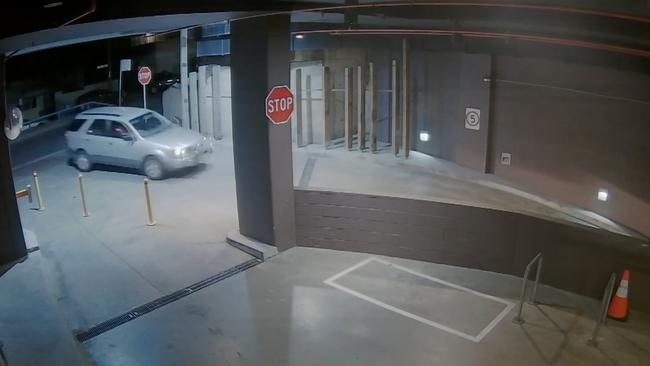 Police are appealing for information about this silver Ford Territory with registration AQ 58 ES, which was seen near a North Sydney apartment block in the lead up to an alleged failed assassination attempt of Ibrahem Hamze on August 14, 2021.