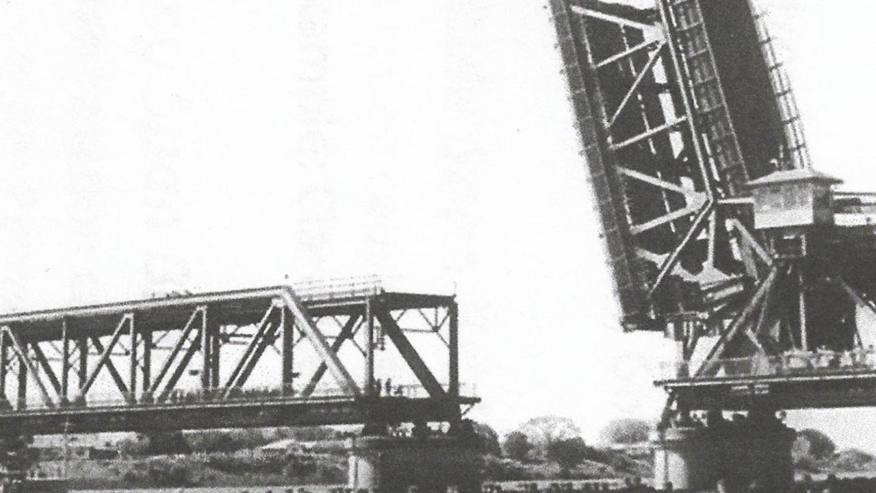 Steve Turner shares Grafton Bridge’s history since 1929 | Daily Telegraph