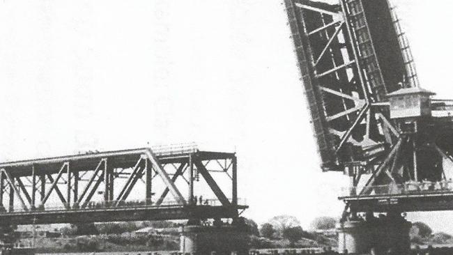 The Grafton Bridge is considered one of the most important railway bridges in NSW, featuring the truss structure with five spans, ranging from 243ft to 245ft, with 2 approach spans at either end. Picture: supplied.