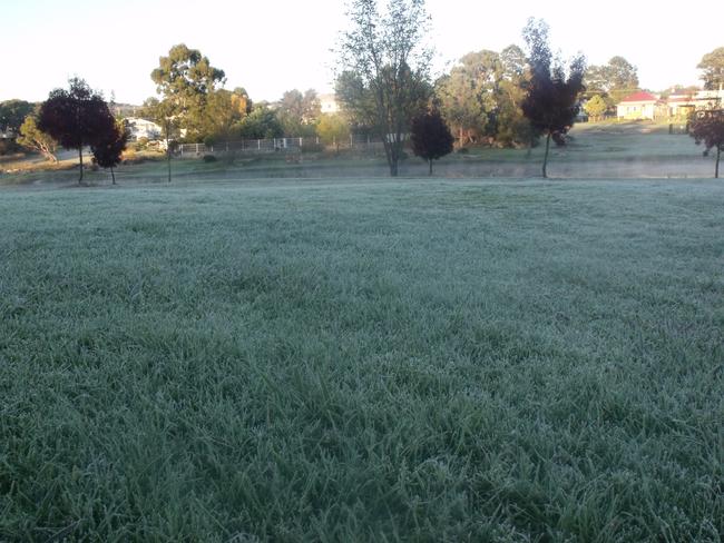 QUART POT CREEK: Temperatures were below freezing yesterday morning.Photo Karina Sommerlad / Stanthorpe Border Post