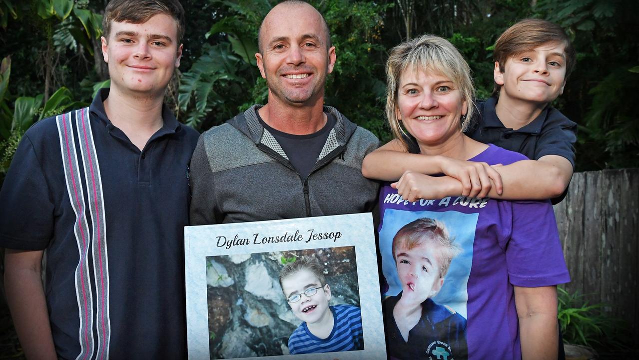 Coast mum Louise Jessop embarks on 60km trek through the Australian ...