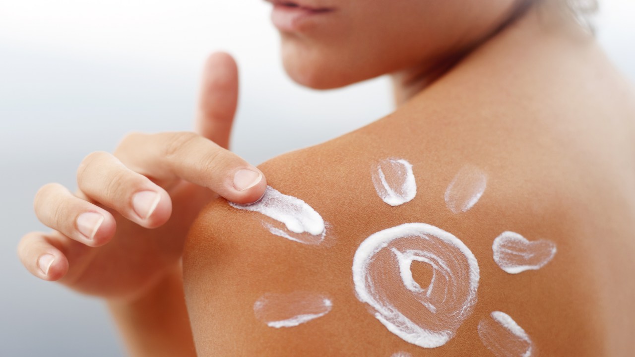 Sun tan drug: Scientists develop chemical that changes skin colour