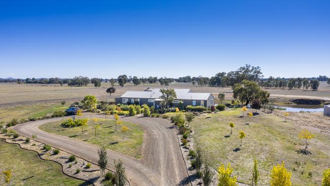 Dennis and Gail O’Brien purchased the Stewarton property in 2005.