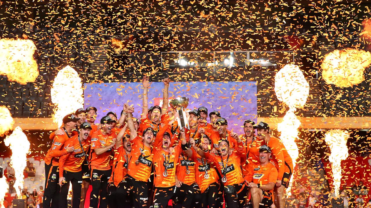 The Perth Scorchers celebrate winning BBL 11. Picture: Getty Images