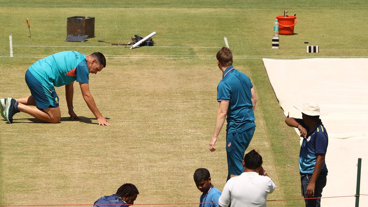 The Aussies inspected the pitch with little time to go before the fourth Test. (Photo by Robert Cianflone/Getty Images)