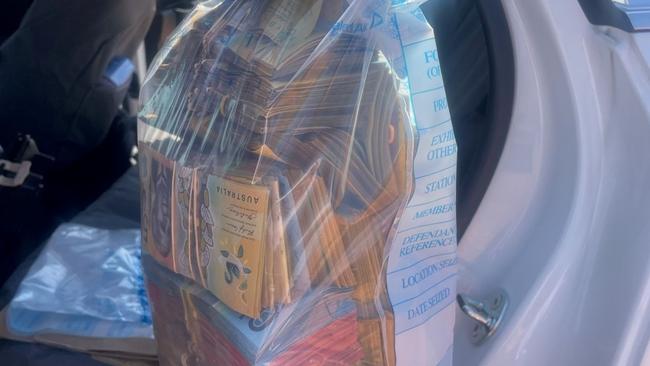 NT Police seized more 113kg of cannabis and $270,000 in cash on Monday, dealing a major blow to a Vietnamese crime syndicate. Picture: NT Police