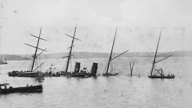 RMS Austral after sinking. Photo State Library of Victoria