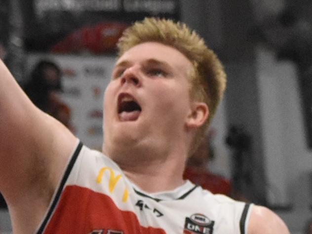 Harry Froling for Mackay Meteors against Ipswich Force in the NBL1 North, July 24 2021. Picture: Matthew Forrest