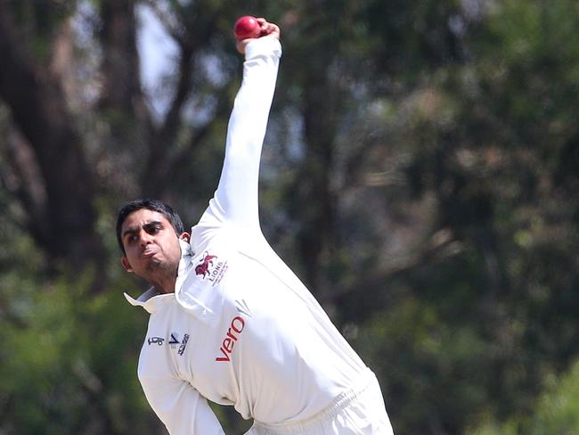 Fitzroy-Doncaster captain Ejaaz Alavi in bowling stride. Picture: Hamish Blair