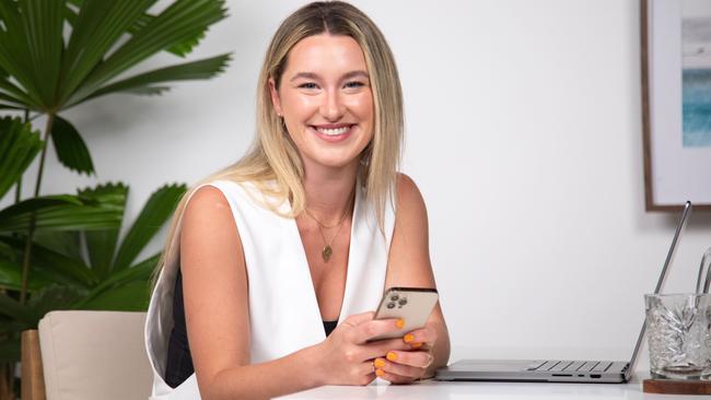 After securing work within 24 hours on the Getahead app, Remy Tucker says she will never go back to applying for roles using a resume and cover letter again.