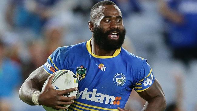 SYDNEY, AUSTRALIA - MARCH 18: Semi Radradra of the Eels runs in to score a try during the round three NRL match between the Canterbury Bulldogs and the Parramatta Eels at ANZ Stadium on March 18, 2016 in Sydney, Australia. (Photo by Mark Metcalfe/Getty Images)