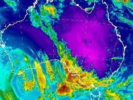 Christmas is looking festively hot, but some of Australia is in for some rain. Picture: Bureau of Meteorology