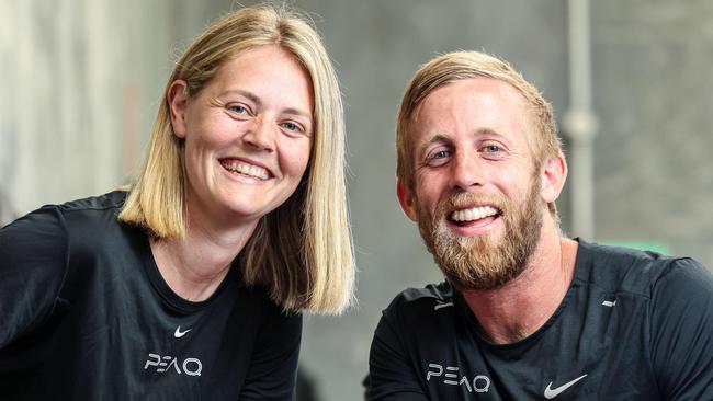 NEWS ADVBest Gym Comp winner. pic of Sean and wife Jaimi in the gym to celebrate the winImage/Russell Millard Photography