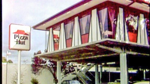 Ferntree Gully Pizza Hut (1970s). Picture: Old Shops Australia