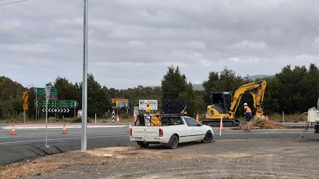 Roadworks on the Turn-off to Coles Bay on the Tasman Highway