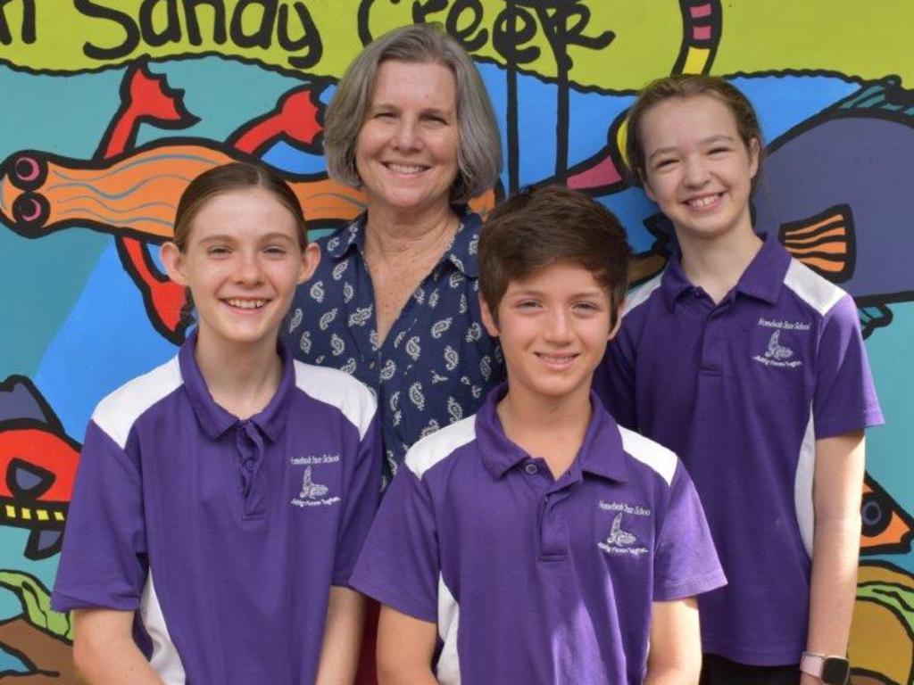 2021 Homebush State School Principal Megan McNamara is retiring from education after 38 years in the profession. Pictured with students (from left): Jemma Bowes, Darcy Attard and Charlie Oswald. Picture: Contributed