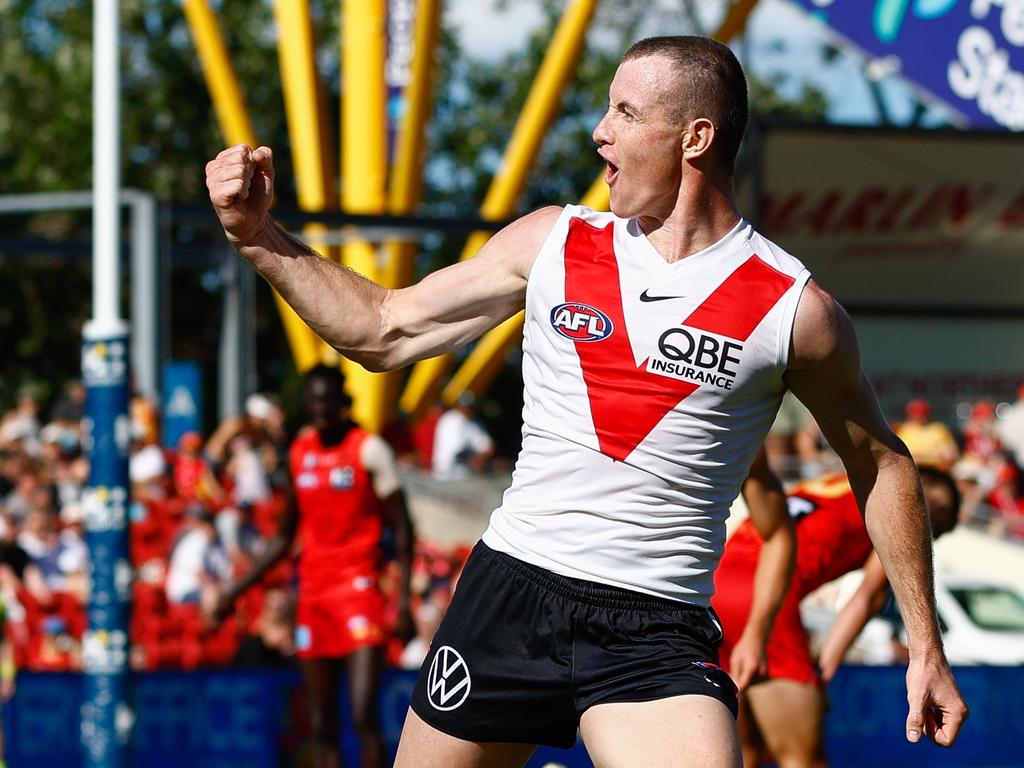 After showing glimpses of his best against Gold Coast, Warner wants to help lead the Swans’ bounce back against GWS. Picture: Getty Images