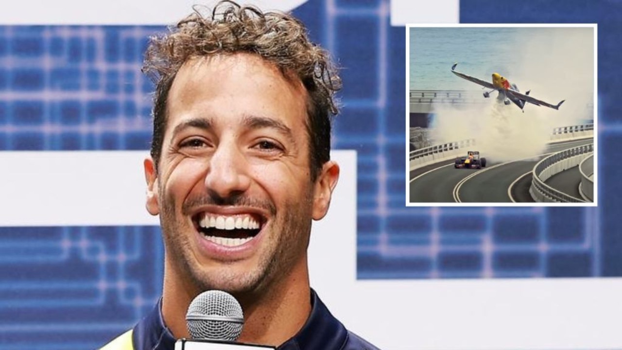 Daniel Ricciardo fährt mit Red Bull quer durch Australien, Video, RB7, Grand Prix von Australien, Red Bull Racing