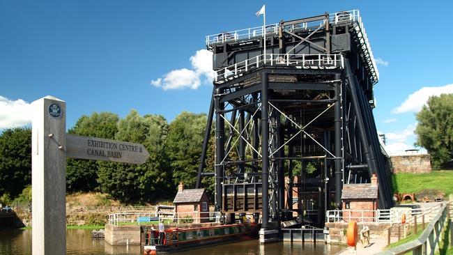 Anderton Boat Lift in Cheshire England a lesson in Victorian