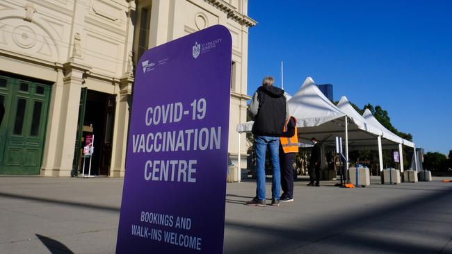 Mass Covid-19 vaccination clinics are one way to receive your jab. Picture: NCA NewsWire / Luis Ascui