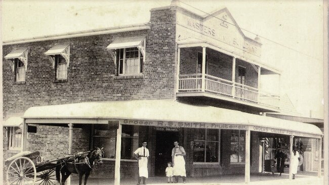 Lutwyche Rd &amp; Chalk St cnr 1920s Supplied by Lutwyche City