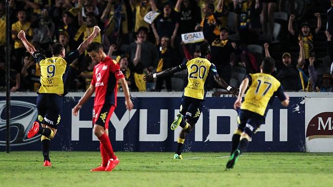 Central Coast Mariners stun Adelaide United