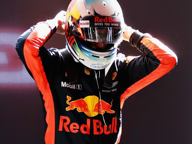 MONTMELO, SPAIN - MARCH 09: Daniel Ricciardo of Australia and Red Bull Racing prepares to go out in the garage during day three of Formula One winter testing at Circuit de Catalunya on March 9, 2017 in Montmelo, Spain. (Photo by Mark Thompson/Getty Images)