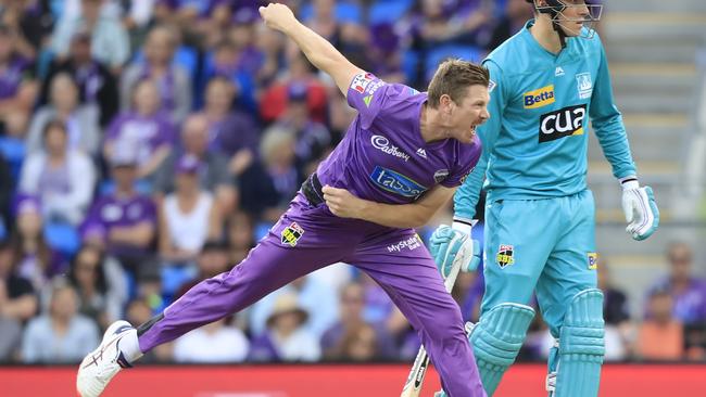 James Faulkner of the Hurricanes bowls during the Big Bash League (BBL) match between the Hobart Hurricanes and the Brisbane Heat at Blundstone Arena in Hobart, Friday, January 3, 2020. (AAP Image/Rob Blakers)