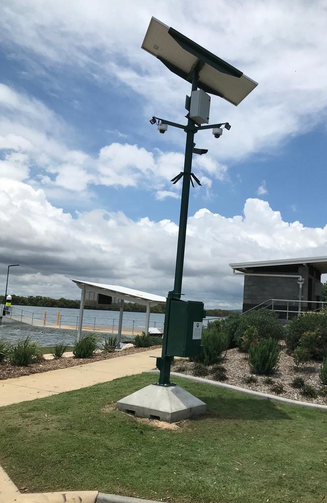 Moreton Bay Regional Council will roll out 30 new licence plate reader cameras in a bid to help police find car thieves.