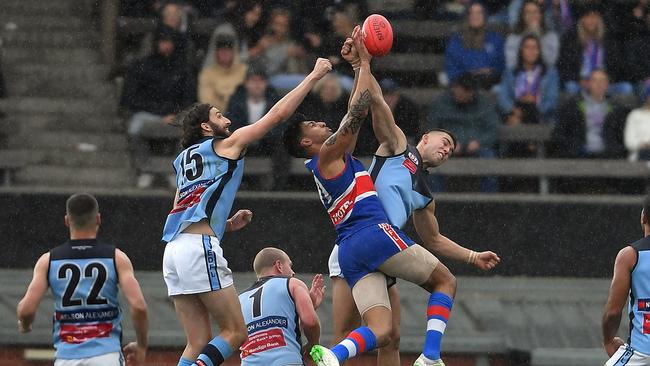 Keilor and Aberfeldie players contest the footy in last year’s EDFL Premier Division grand final. Picture: Andy Brownbill