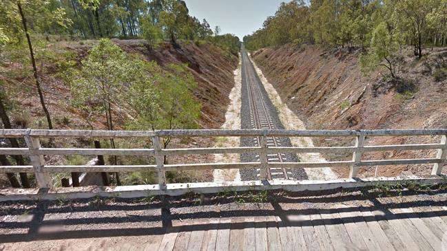 The Wyatt Rd bridge at Undullah is closed for repair works. It crosses the freight line to Acacia Ridge which has been proposed as a route for the Inland Rail line.