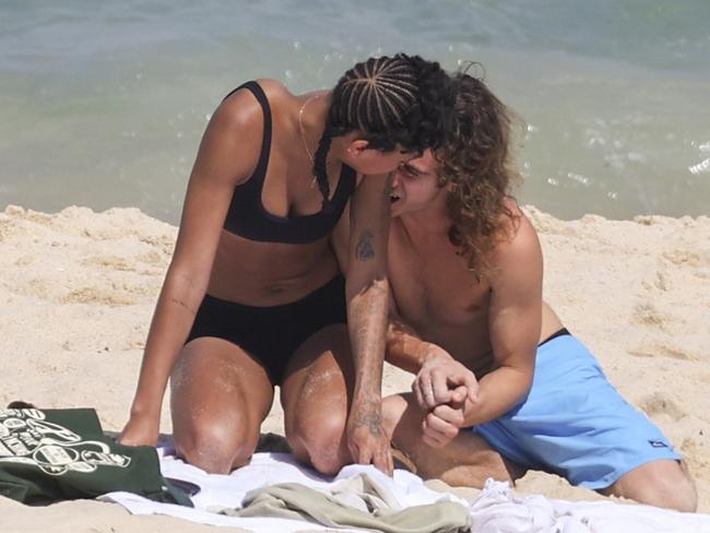 Willow Smith all but confirms a romance with rumoured love-interest Aussie singer/songwriter Eddie Benjamin, with the pair spotted in a PDA on a beach outing in Australia! Willow and Eddie visited Sydney's Bronte beach for some fun in the sun and were spotted hugging and kissing on the sand and in the surf. Willow accompanied Eddie on his visit back home to Australia, where they both appeared at the Australian GQ Men of The Year Awards earlier this week.EXCLUSIVE8 December 2023ÃÂ©MEDIA-MODE.COM