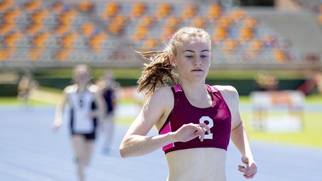 Nyree Hamilton, MBC, 400M at the QGSSSA schoolgirl athletics sports carnival at the Queensland sport and Athletics Centre, Mount Gravatt, Thursday September 17, 2020. (Image Sarah Marshall)