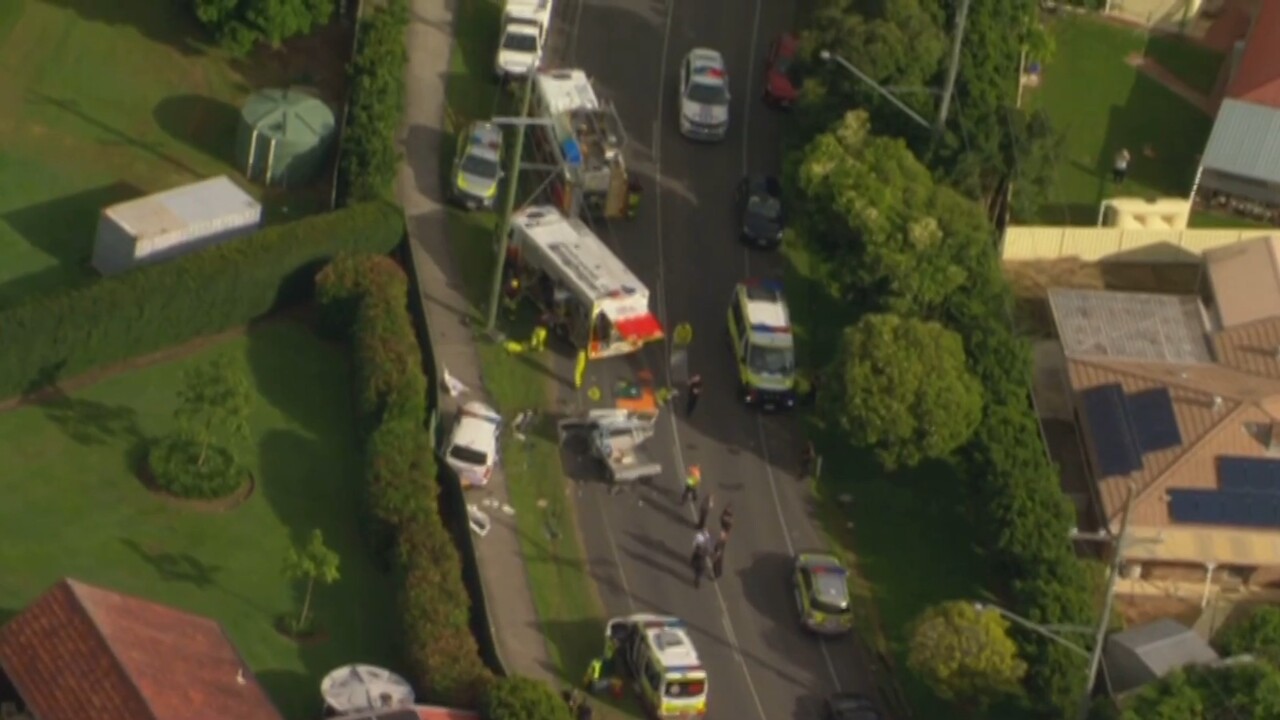 Four people injured in head-on crash in Queensland