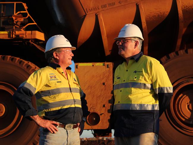 15/04/2021: Prime Minister Scott Morrison visits Fortescue Metals Group's Christmas Creek mine with CEO Andrew Forrest. PIC: Adam Taylor / PMO