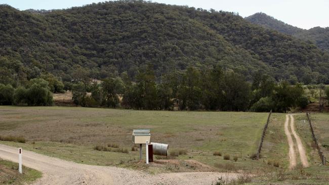 The property where a Hunter Valley couple have been found dead in an apparent murder-suicide in Doyles Creek. Picture: Jonathan Ng