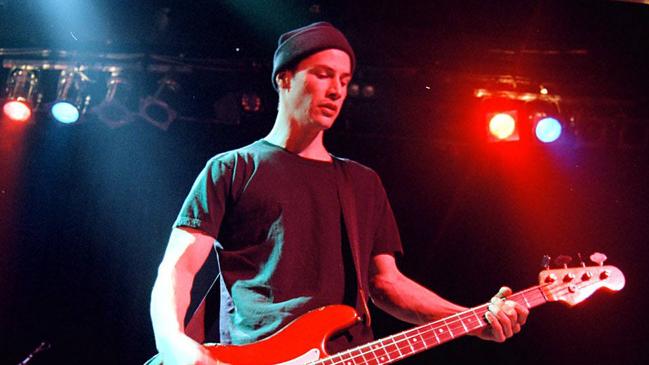 Actor Keanu Reeves playing bass guitar with his band Dogstar at the Metro, 29/06/98.Pic John StantonDogstar/BandReeves/Actor