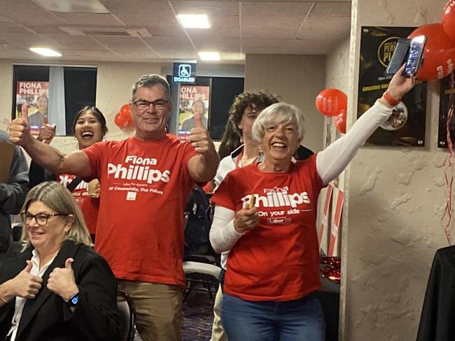 Volunteers have arrived at the 2025 Election Night parties for Gilmore Labor incumbent Fiona Phillips and Liberal challenger Andrew Constance. Picture: NewsLocal