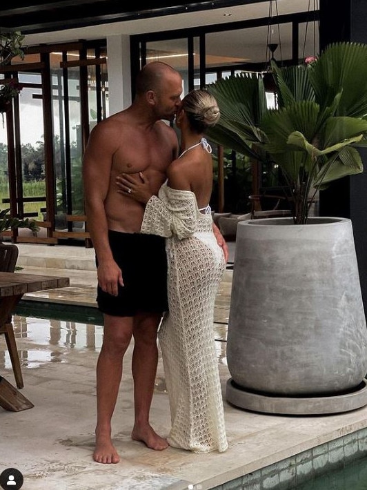 Chad Cornes announces his engagement to Mikayla Graetz on Instagram.