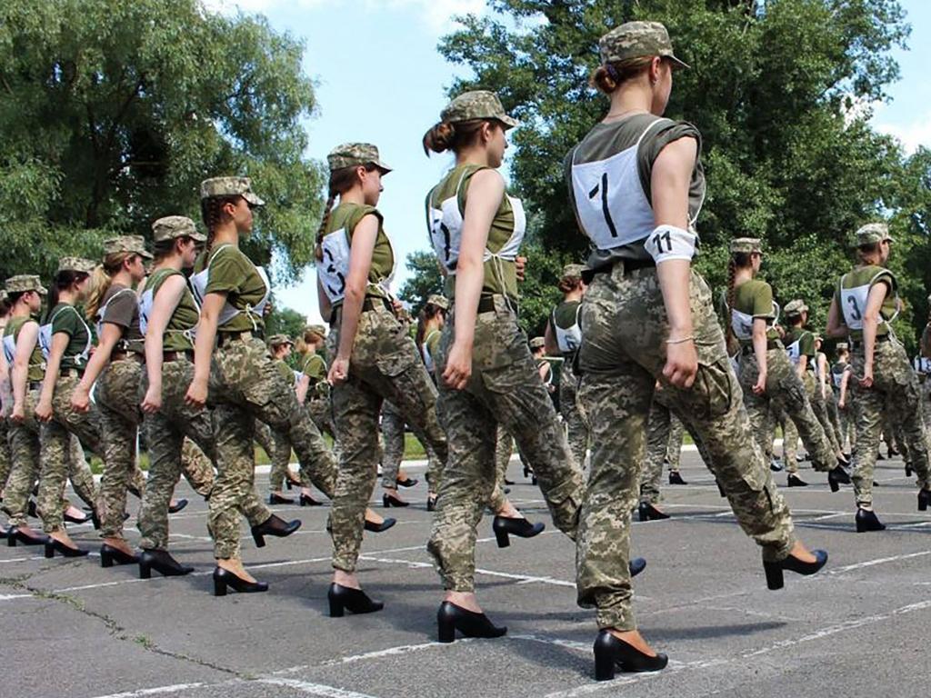 Photos Of Female Soldiers In Ukraine Wearing Heels Sparks Outrage