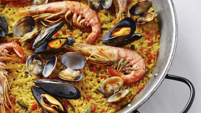Best paella recipe: How to make Spanish paella | Melbourne MoVida chef ...