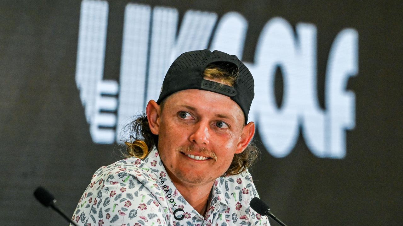 Australian golfer Cameron Smith takes part in a press conference at the end of the semifinals the 2022 LIV Golf Invitational Miami at Trump National Doral Miami golf club in Miami, Florida, on October 29, 2022. (Photo by Giorgio VIERA / AFP)