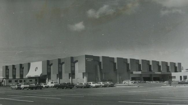 The McDonnell &amp; East store, Pacific Fair, 1977. Source: John Oxley Library, State Library of Queensland