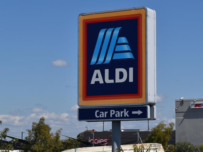 Hervey Bay Aldi sign. Photo: Stuart Fast