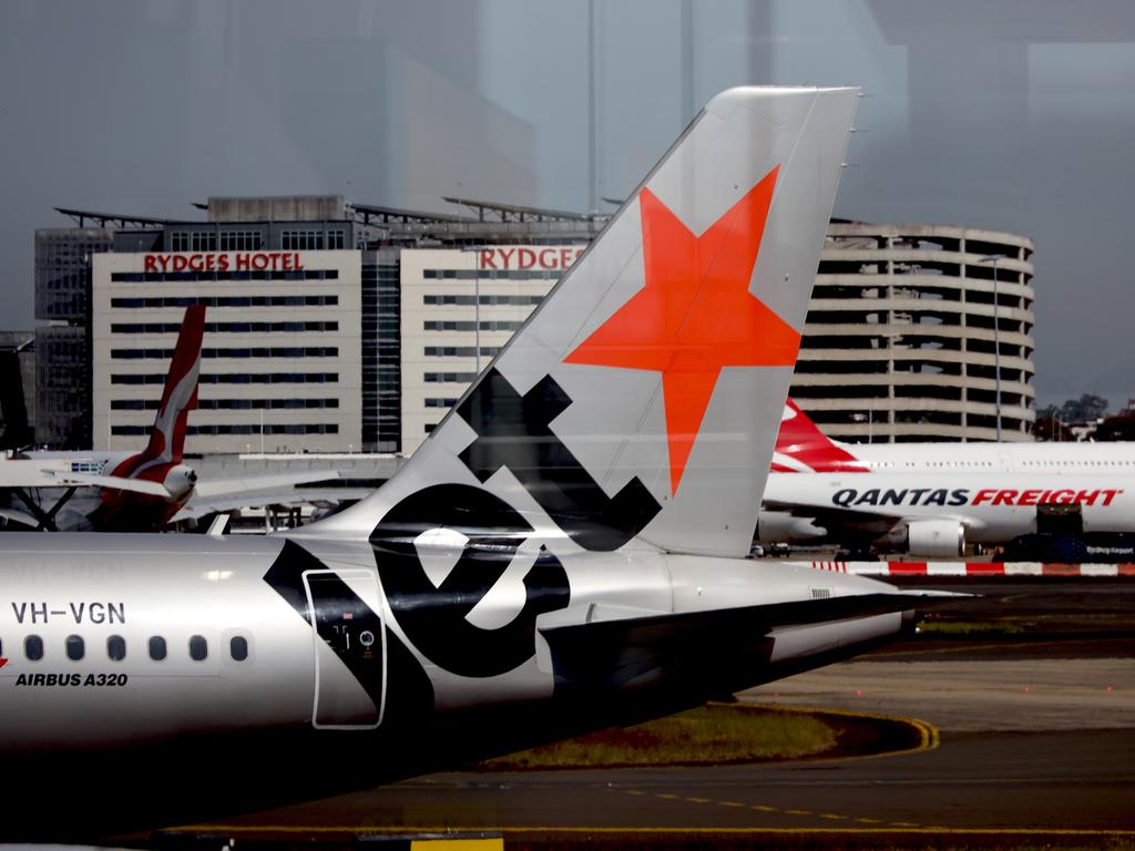 Jetstar is facing questions over its handling of passenger luggage. Picture: NCA NewsWire / Nicholas Eagar