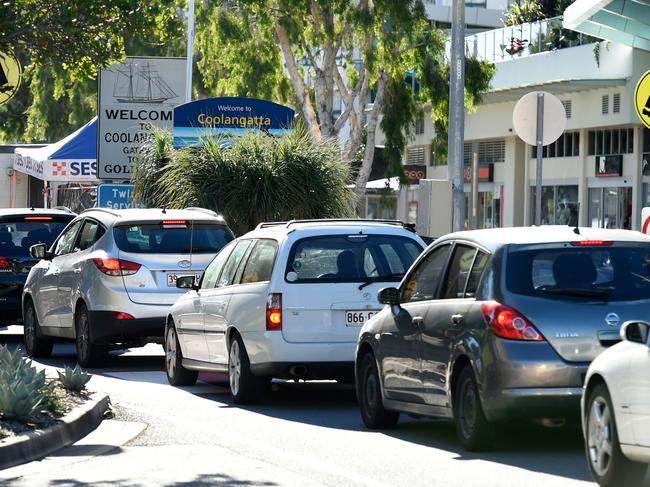 BURLEIGH HEADS, AUSTRALIA - NOVEMBER 15: A general view at the Coolangatta border check point on November 15, 2021 in Burleigh Heads, Australia. Premier Annastacia Palaszczuk has announced Queensland's new COVID-19 border pass system will come into effect from 5pm today, allowing interstate travellers  (Photo by Matt Roberts/Getty Images)