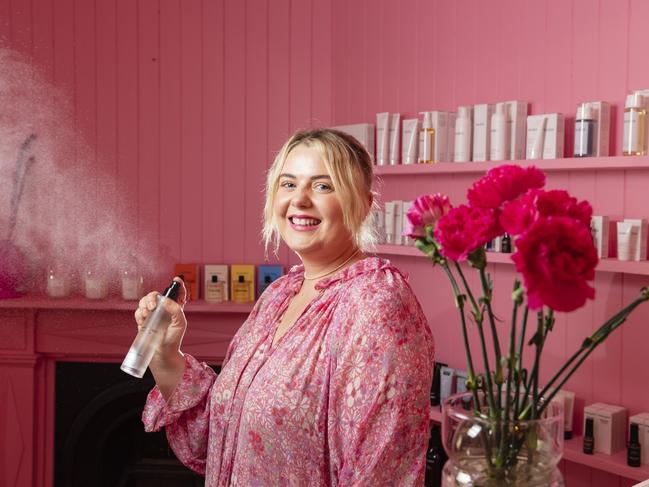 Humble beginnings: How country kid started her own beauty empire