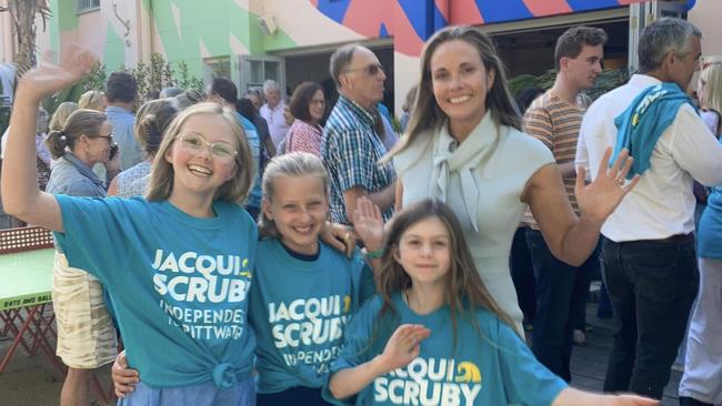 Independent 'teal' candidate Jacqui Scruby for Pittwater at the NSW Election, March 25, 2023, with young supporters. Picture: Facebook