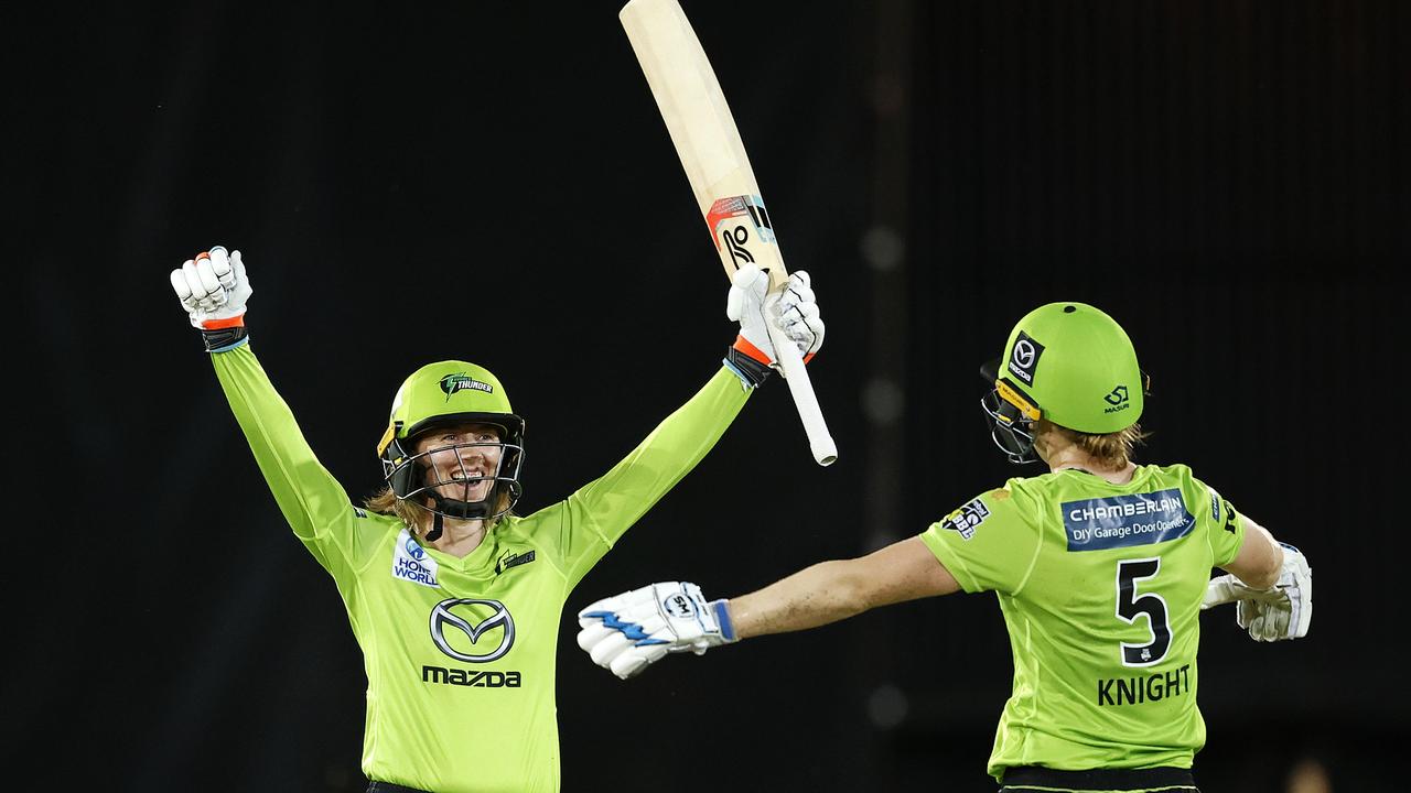 Rachael Haynes and Heather Knight celebrate. Picture: Phil Hillyard