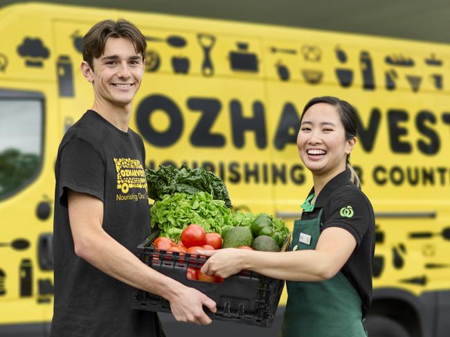 NEWS360 COMMERCIAL. OzHarvest driver Sage McAteer and Woolworths team member Emily Purnomo.  Picture: Supplied